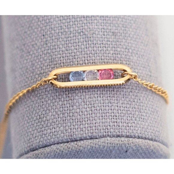 Vintage Three Stone Gold Tone Curb Chain Bracelet 9 inch by Avon - T20 - Picture 2 of 3